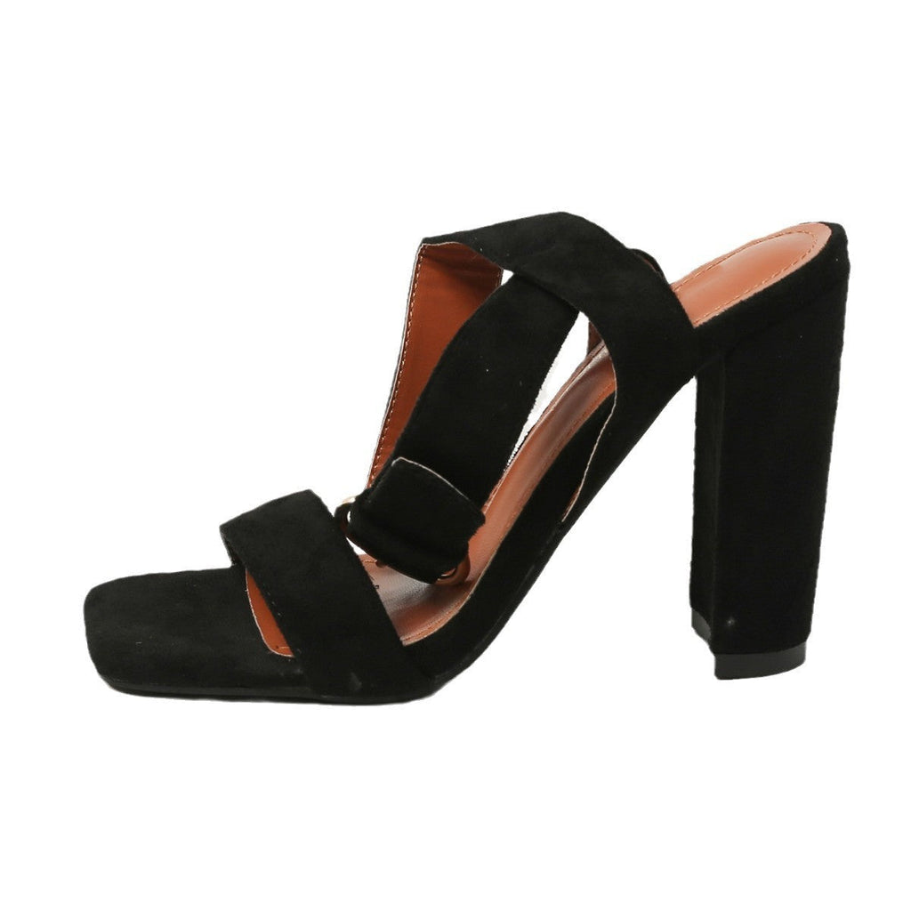 Kenike fashionable chunky heel sandals with summer square toe design, featuring simple and stylish open-toe footwear.